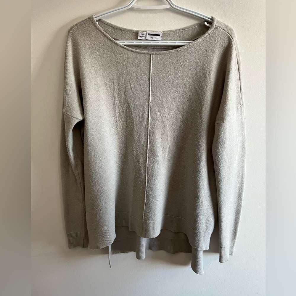 Grey long sleep sweater